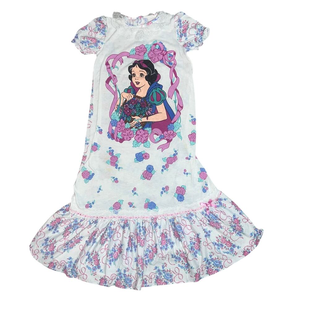 Snow White Disney rare 90s vintage Nightgown Floral Ruffle Hem cottage core 10